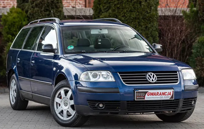volkswagen passat Volkswagen Passat cena 9900 przebieg: 258000, rok produkcji 2003 z Miastko